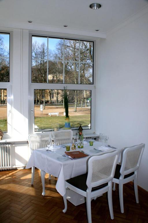 באד פירמונט Alte Villa Schlossblick מראה חיצוני תמונה